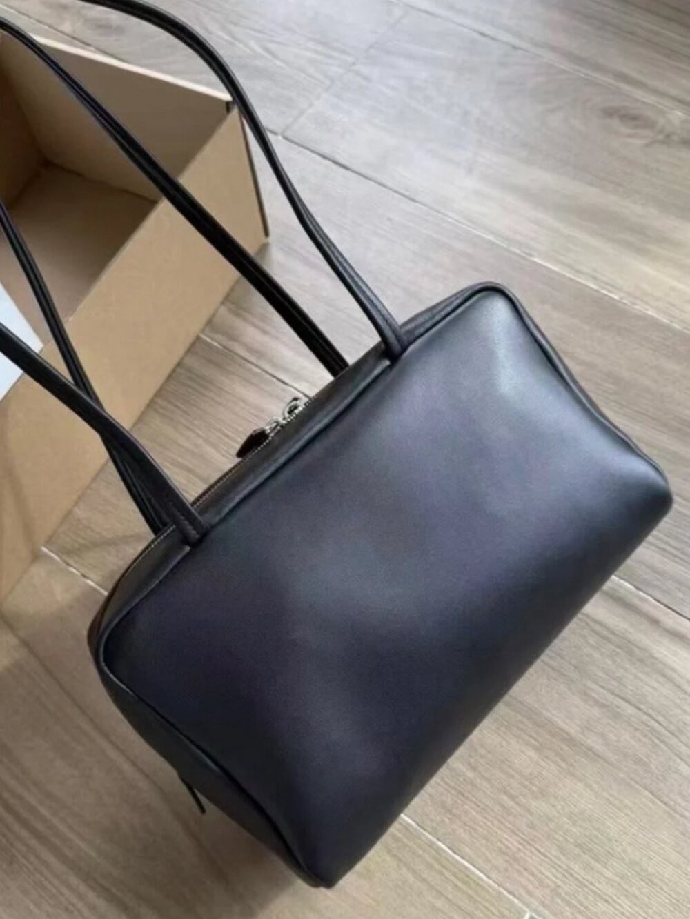 Minimal Black Leather Shoulder Bag for Women